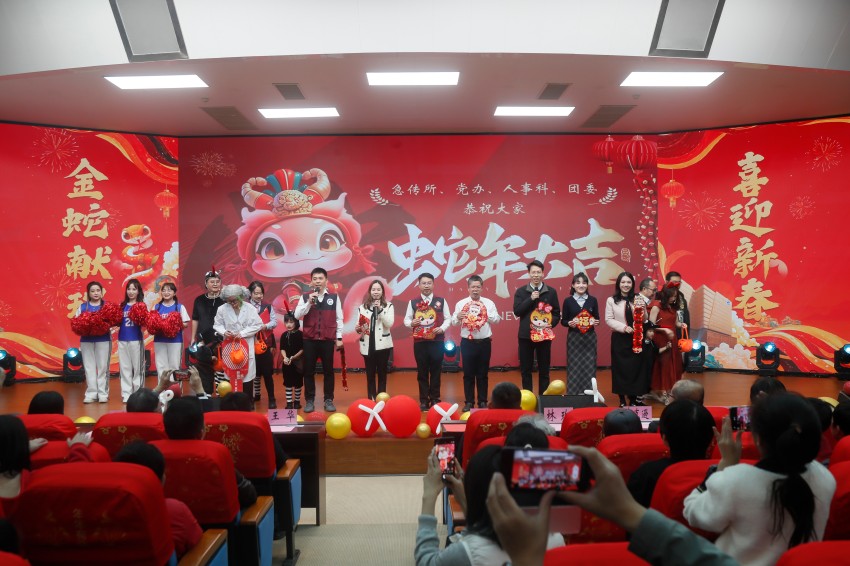 1、小品《霸道总裁爱上我之登革热防控》.jpg
